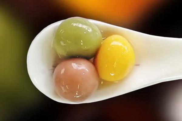 糯米粉是不是发物，糯米粉发物吗（虎年最流行的汤圆竟然是这些）