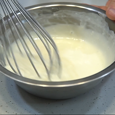 超火轻芝士蛋糕教程，烤轻芝士蛋糕（一口下去就像咬在云朵上一样）