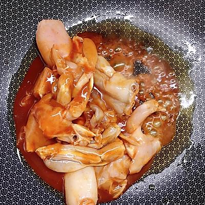 烤牛蛙的做法，烤牛蛙的做法大全视频烤盘（有料惊“喜”#香辣牛蛙）