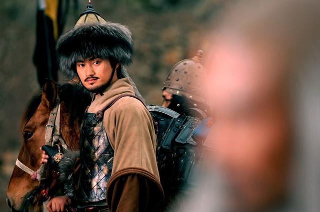 不疾不徐的出处，不疾不徐的意思是（袁弘：人生，不疾不徐丨人物）