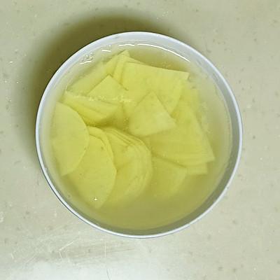 土豆丝汤怎么做，土豆丝汤怎么做好吃（复刻冬奥会菜品 土豆汤）