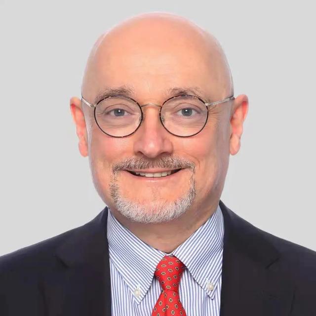 中等收入陷阱的实质是什么，中等收入陷阱指的是（观中国 ，“中等收入陷阱”）