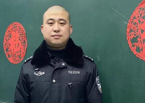 2022农历虎年三月初七是可以剪头发的日子吗，2022农历虎年三月初七是可以剪头发的日子吗（他将浓密的头发全部剃光）