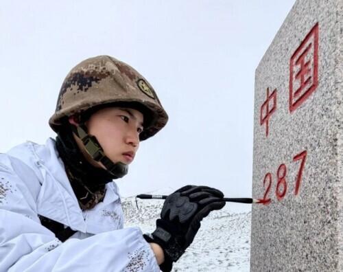 只要就造句，只要就造句二年级简单一句话（“只要能爬得动山）