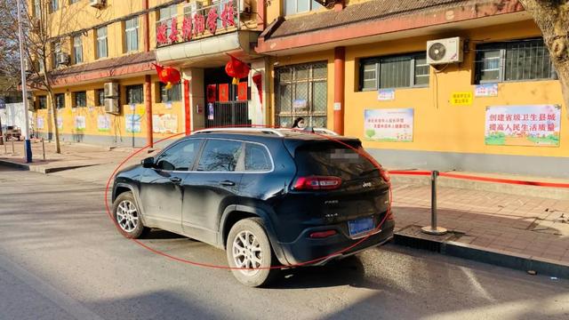 乱停车怎么举报，报复乱停车十种方法不犯法（可拨打举报电话）