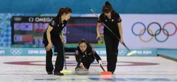 我爱你用韩语怎么说，朴彩英我爱你用韩语怎么说（韩国冰壶队长为爱远赴上海执教）