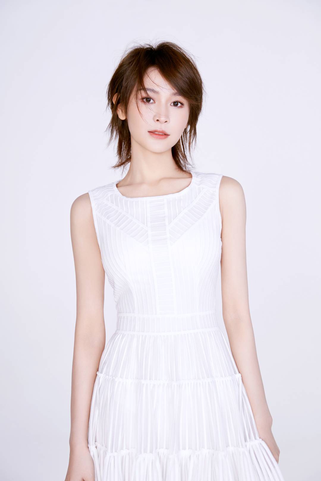 封面会客厅丨新剧获赞"人间清醒"演员海铃:"杜兰馨