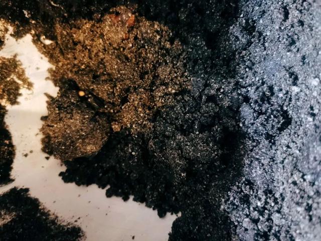 芝麻丸子家庭简单做法 芝麻丸子做法步骤，芝麻丸子家庭简单做法（黑芝麻丸在家也能做）