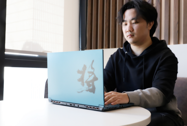 七彩虹将星x15笔记本评测（七彩虹将星x15at优缺点）