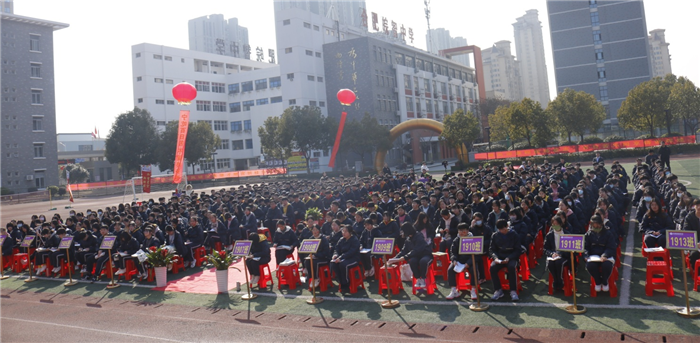 合肥皖智中学(合肥皖智中学宿舍几个人)