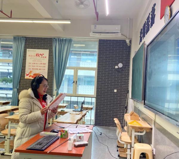 抵达的意思，“收到，马上出发！”（无法抵达的意思）