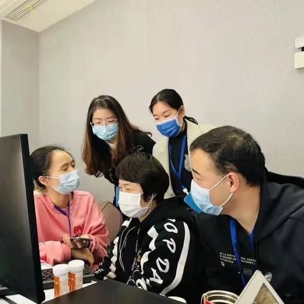 抵达的意思，“收到，马上出发！”（无法抵达的意思）