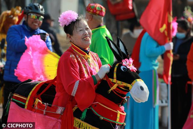 三八妇女节趣味活动，三八妇女节趣味活动方案（巧迎“三八”国际妇女节）