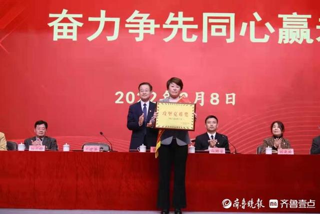 山东服装职业学院官网，2021年山东服装职业学院高考录取通知书发放时间-什么时候可以收到（山东服装职业学院2022年工作会议召开）