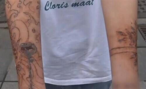 纹花臂大概多少钱，纹一个花臂多少钱（14岁女孩文“花臂”妈妈崩溃……我的身体我做主）