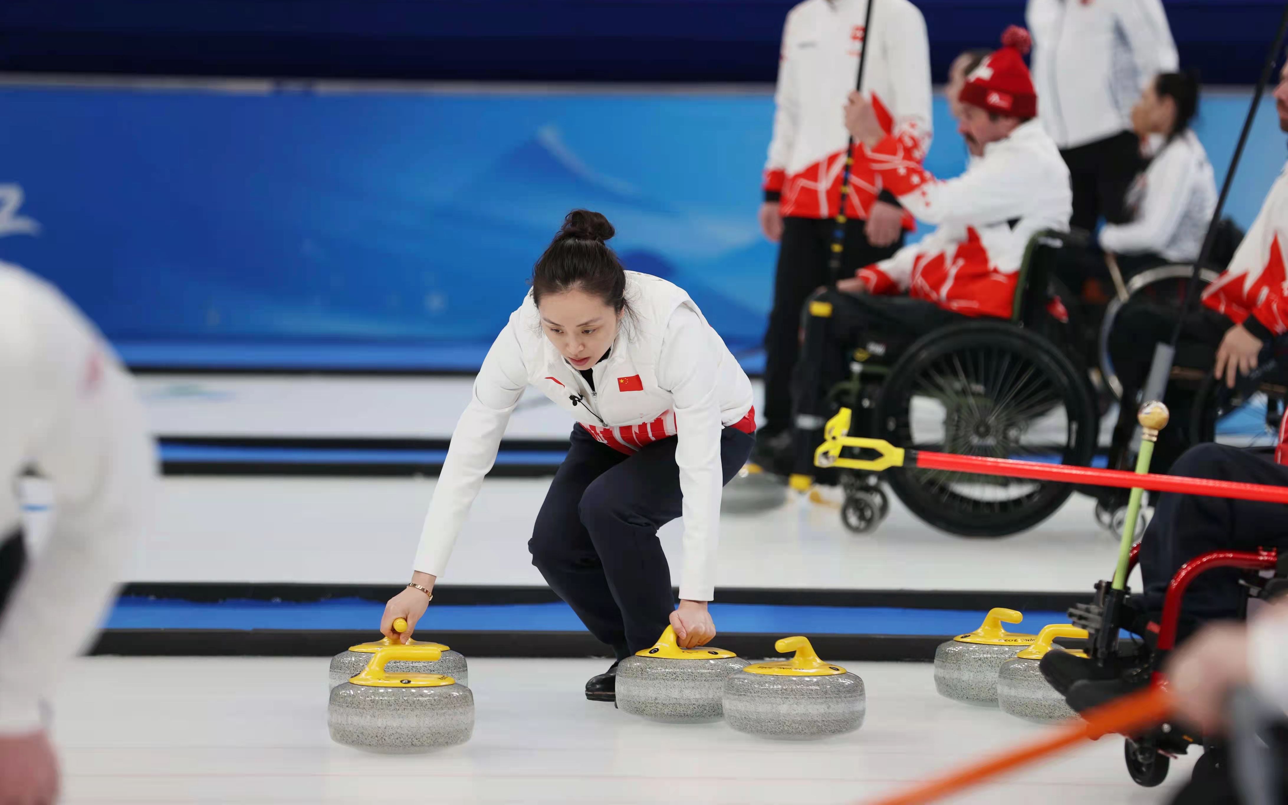 岳清爽把队员当孩子,却许久未见自己的孩子