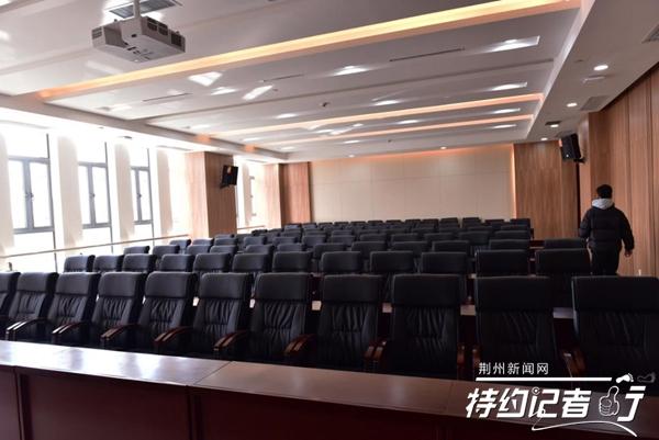 荆州职业技术学校，荆州职业技术学院怎么样好不好（荆州首屈一指的综合报告厅）