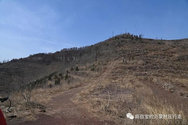 山东临沂东师古村，东师古村恐怖在哪儿（爬上朝山看库区）