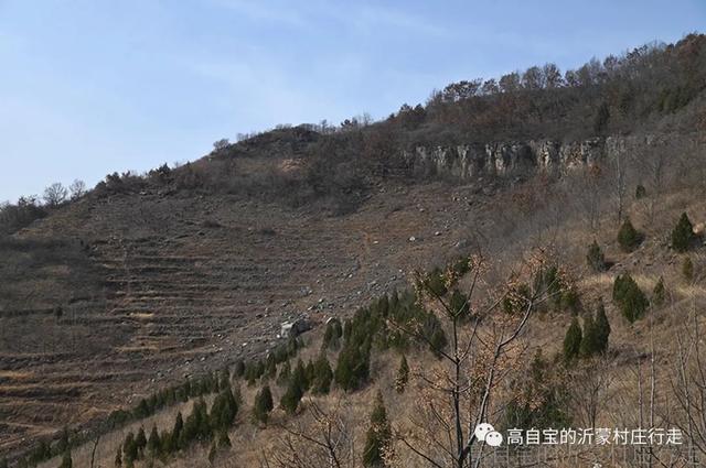 山东临沂东师古村，东师古村恐怖在哪儿（爬上朝山看库区）