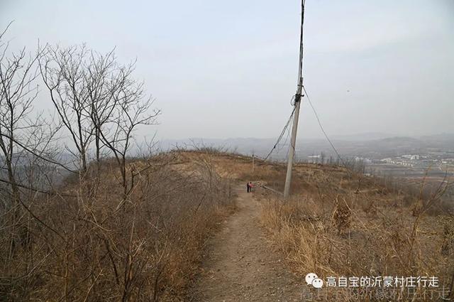 山东临沂东师古村，东师古村恐怖在哪儿（爬上朝山看库区）