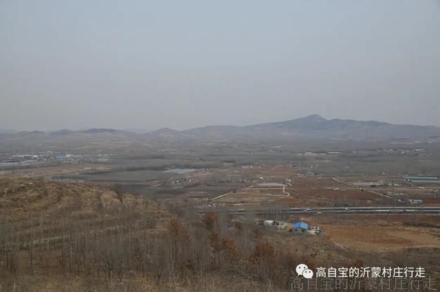 山东临沂东师古村，东师古村恐怖在哪儿（爬上朝山看库区）