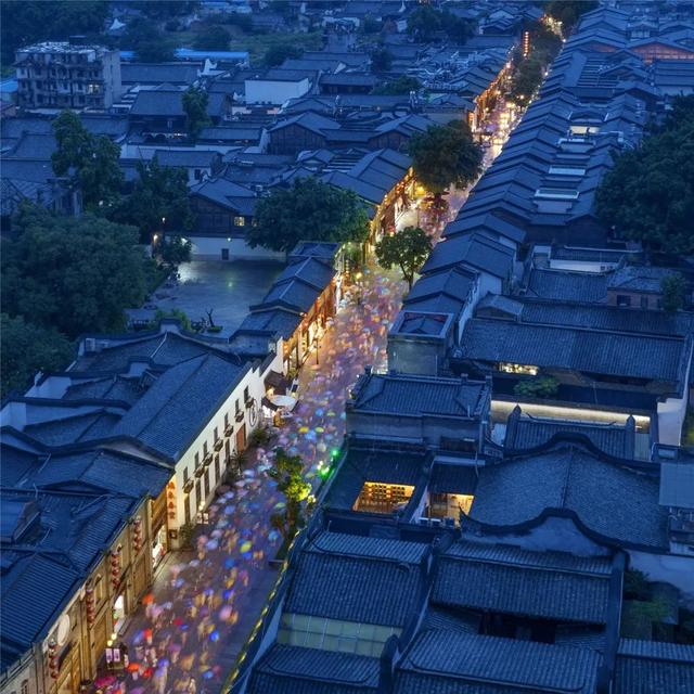 三坊七巷简介，三坊七巷景点介绍（央视带您这么逛上下杭、三坊七巷……）