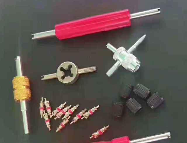 链轮型号规格表，起重链条规格型号对照表 （骑行中那些专用工具）