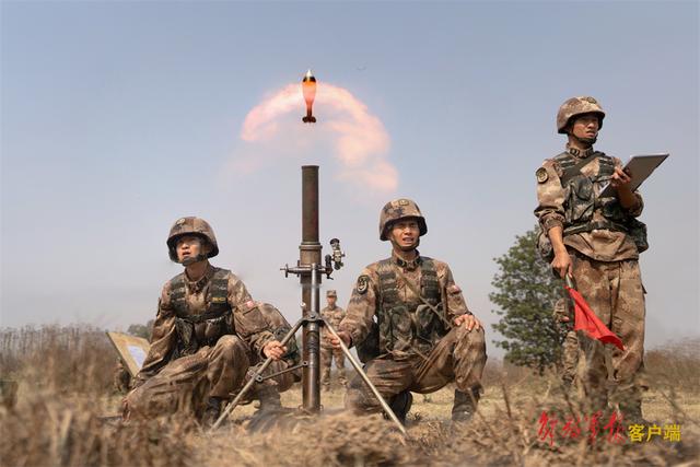 各兵种军人训练超燃，直击第75集团军某旅多兵种联合训练
