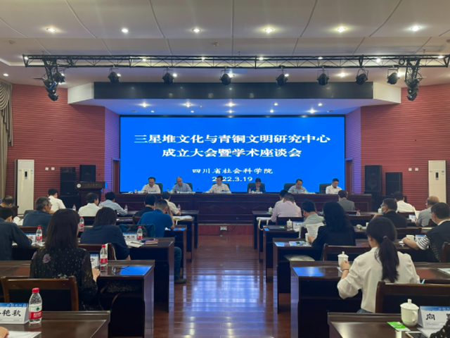 梁晓声作品介绍，梁晓声的作品集（一周文艺：梁晓声两部新作推出）