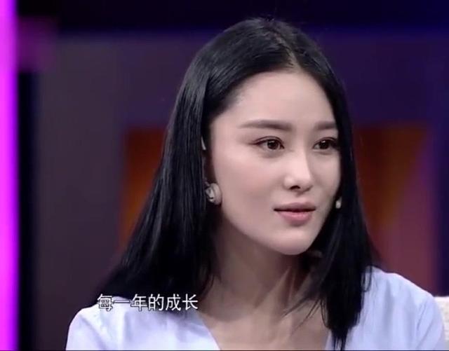 张馨予老公是谁，张馨予老公是谁?武警军官何捷多大了是哪里人什么军衔（张馨予和老公何捷罕同框）