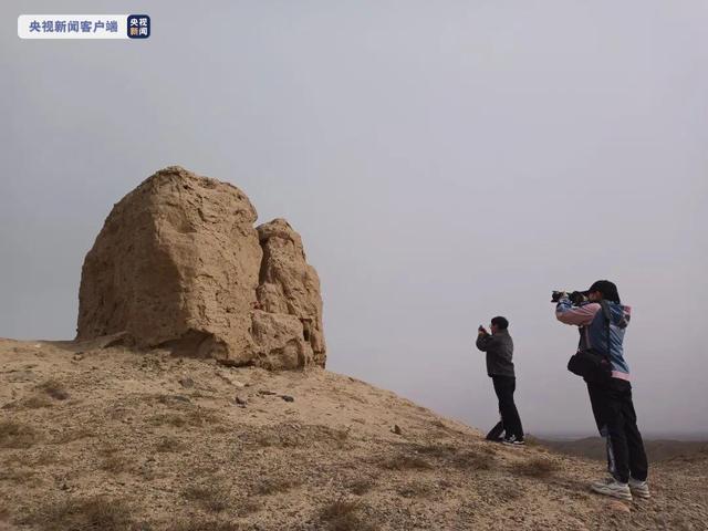 长城上的烽火台的作用，长城的烽火台的作用各是什么（甘肃武威新发现一处烽火台遗址）