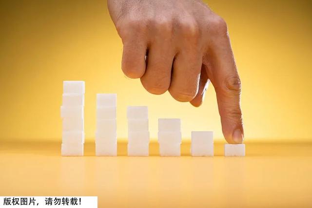 喝可乐真的会变胖吗，可乐喝了会不会变胖（0糖0卡0脂肪饮料更健康）