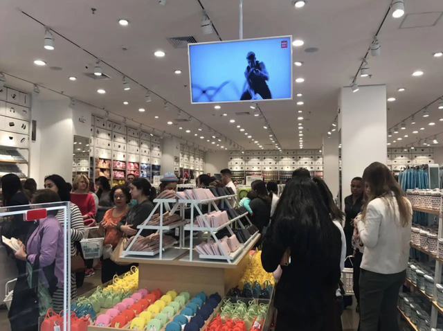 有创意的美妆店名，好听的美妆小铺店名（名创优品，不想变老）