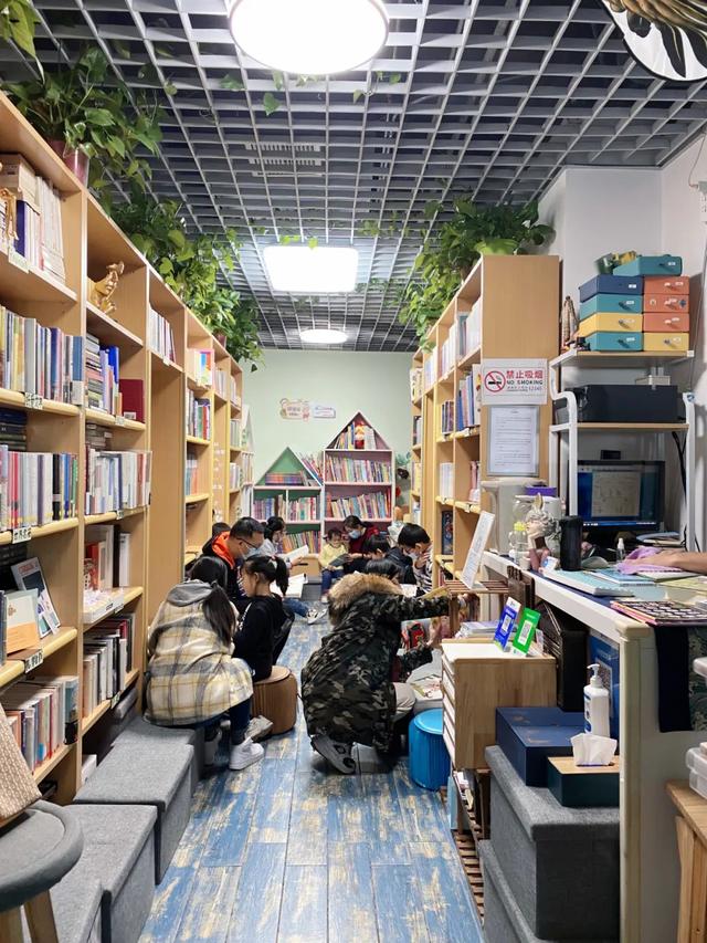 开书店需要具备什么条件，怎样才能开书店（疫情后，我开了三家书店）