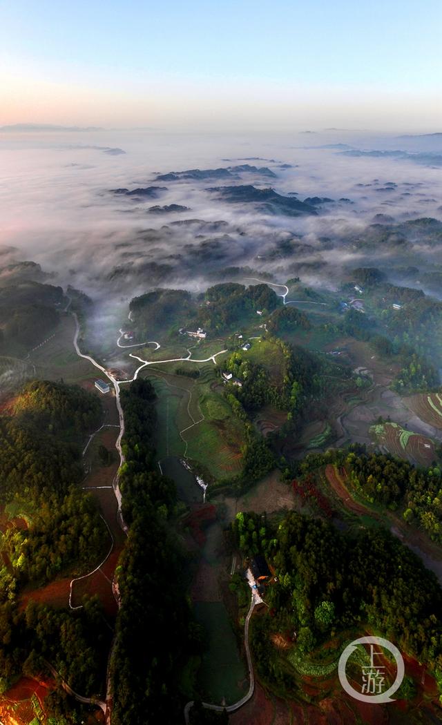 盐井属于哪个省，一半山水一半村“盐井梯田”成仙境（盐田属于哪个省）