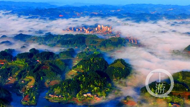 盐井属于哪个省，一半山水一半村“盐井梯田”成仙境（盐田属于哪个省）