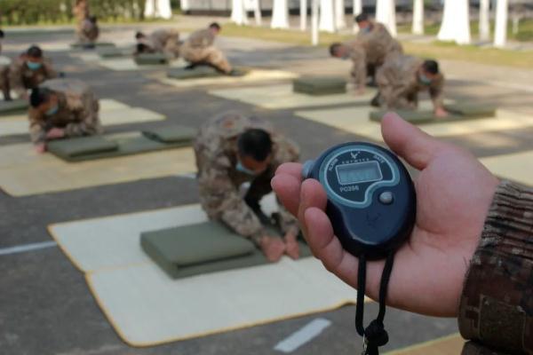 卯时是几点，时辰对照表 生辰八字（来了！新兵连十二时辰）