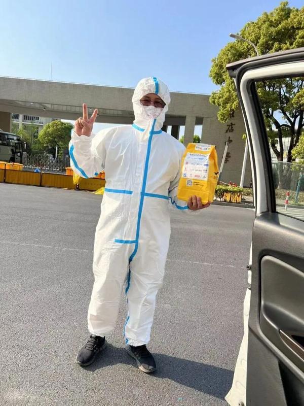 跑腿怎么收费(闪送贵还是跑腿贵)