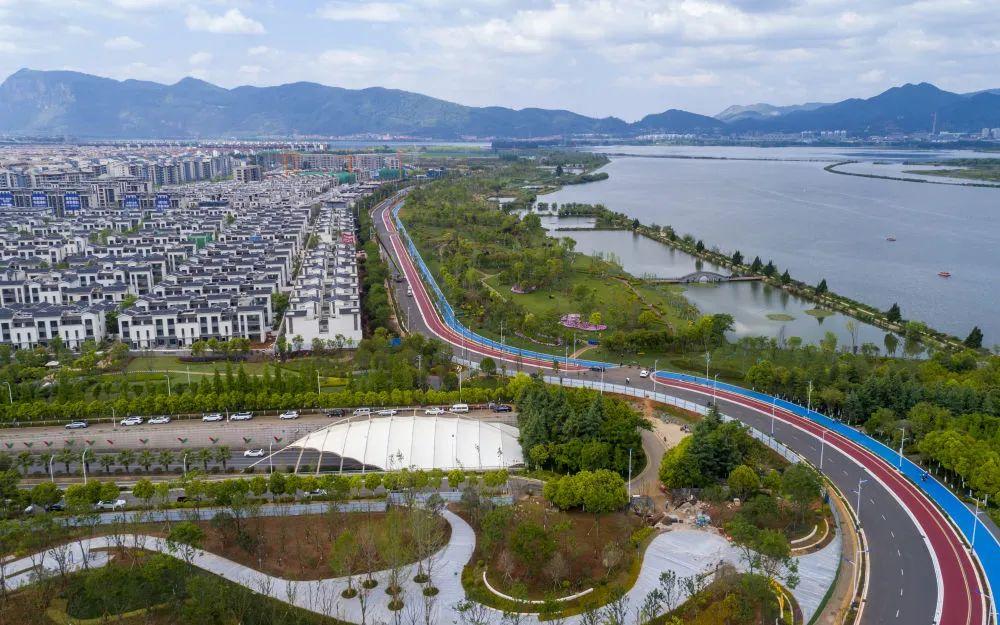 昆明湖的风景介绍，昆明湖的风景介绍概括（“道”出滇池好风光）