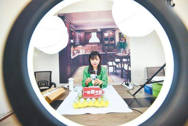 松花蛋保质期最长多长时间，松花蛋保质期多久（广水“鸭司令”变身“皮蛋大王”）