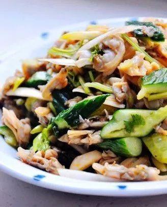 大黄瓜的做法，怎么拌黄瓜好吃（宅家学厨丨15道黄瓜的家常做法）