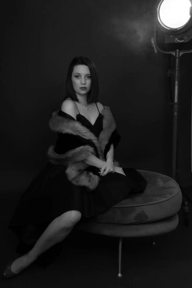 欧美范☆这种优秀的画风谁不爱，微信头像，欧美范☆这种优秀的画风谁不爱（复古好莱坞风格的肖像<20）