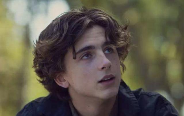 甜茶为什么叫甜茶，甜茶为什么叫甜茶呢（被拍到与辣妹科切拉拥吻）