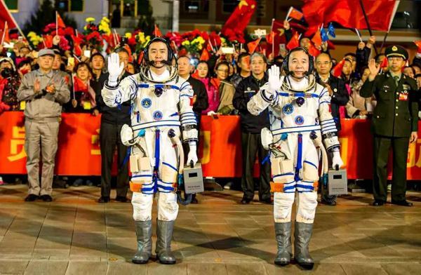中国红旗图片(五星红旗图片)