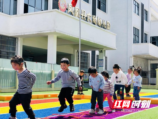 幼儿园体育活动，幼儿园体育活动教案（趣享不停——凤凰县大坳幼儿园户外体能大循环活动）