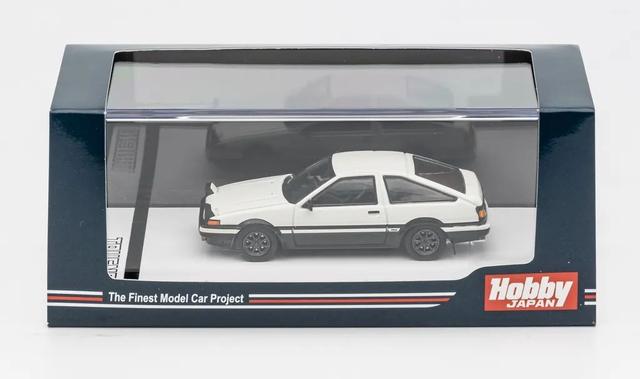 丰田ae86多少钱一辆，国内二手ae86多少钱一辆（你都不好意思说你是玩车模）