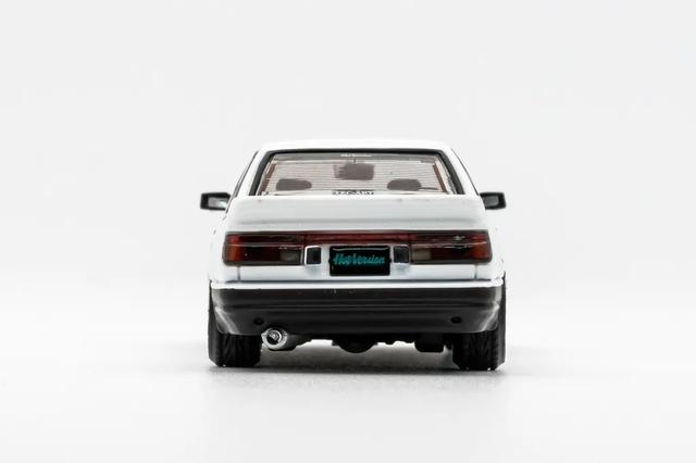 丰田ae86多少钱一辆，国内二手ae86多少钱一辆（你都不好意思说你是玩车模）