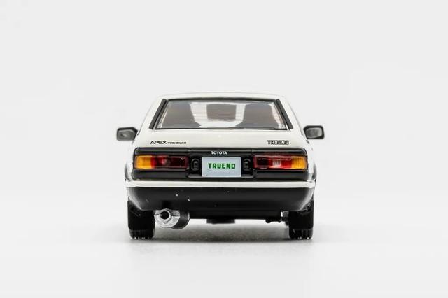 丰田ae86多少钱一辆，国内二手ae86多少钱一辆（你都不好意思说你是玩车模）