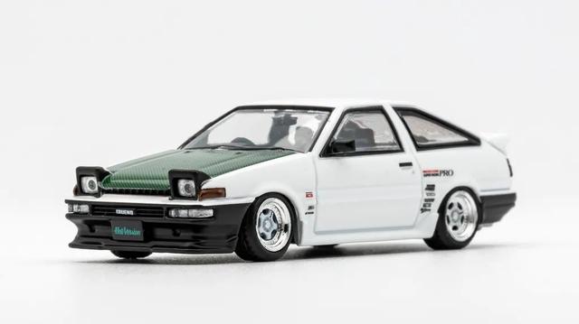 丰田ae86多少钱一辆，国内二手ae86多少钱一辆（你都不好意思说你是玩车模）