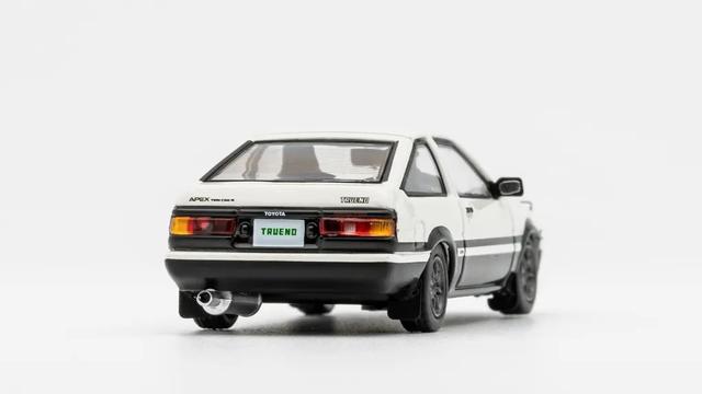 丰田ae86多少钱一辆，国内二手ae86多少钱一辆（你都不好意思说你是玩车模）